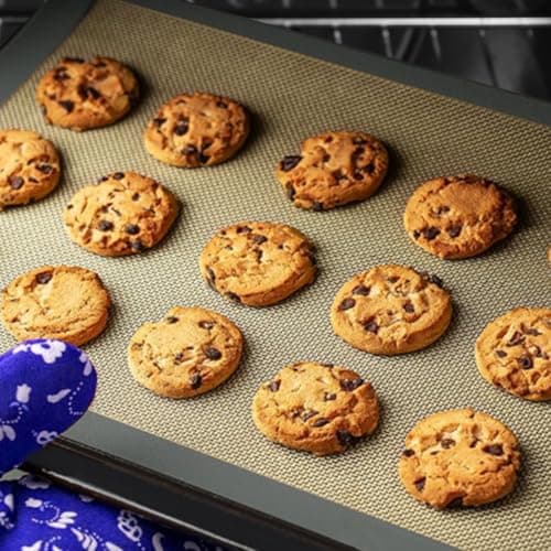 Silicone Baking Mat, 3 Pack Reusable Baking Mat, Non-Stick, Food Safe Silicone Mats for Baking, Oven Baking Sheet for Making Cookies, Macaroons, Bread(Grey 0.7mm) — view 2