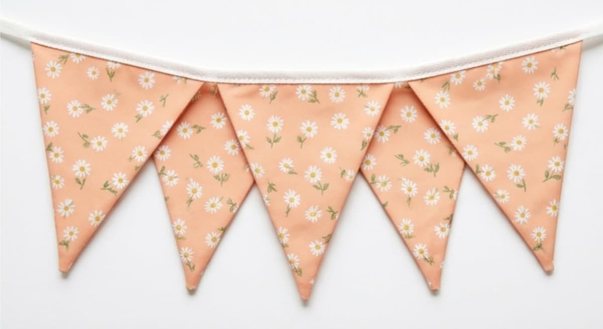 4.5m Fabric Bunting – 12 Large Pennant Flags – Durable Summer Theme Garden Decor – Tear-Proof Outdoor Banner for Parties, BBQs & Festivals (Sky blue) — view 3