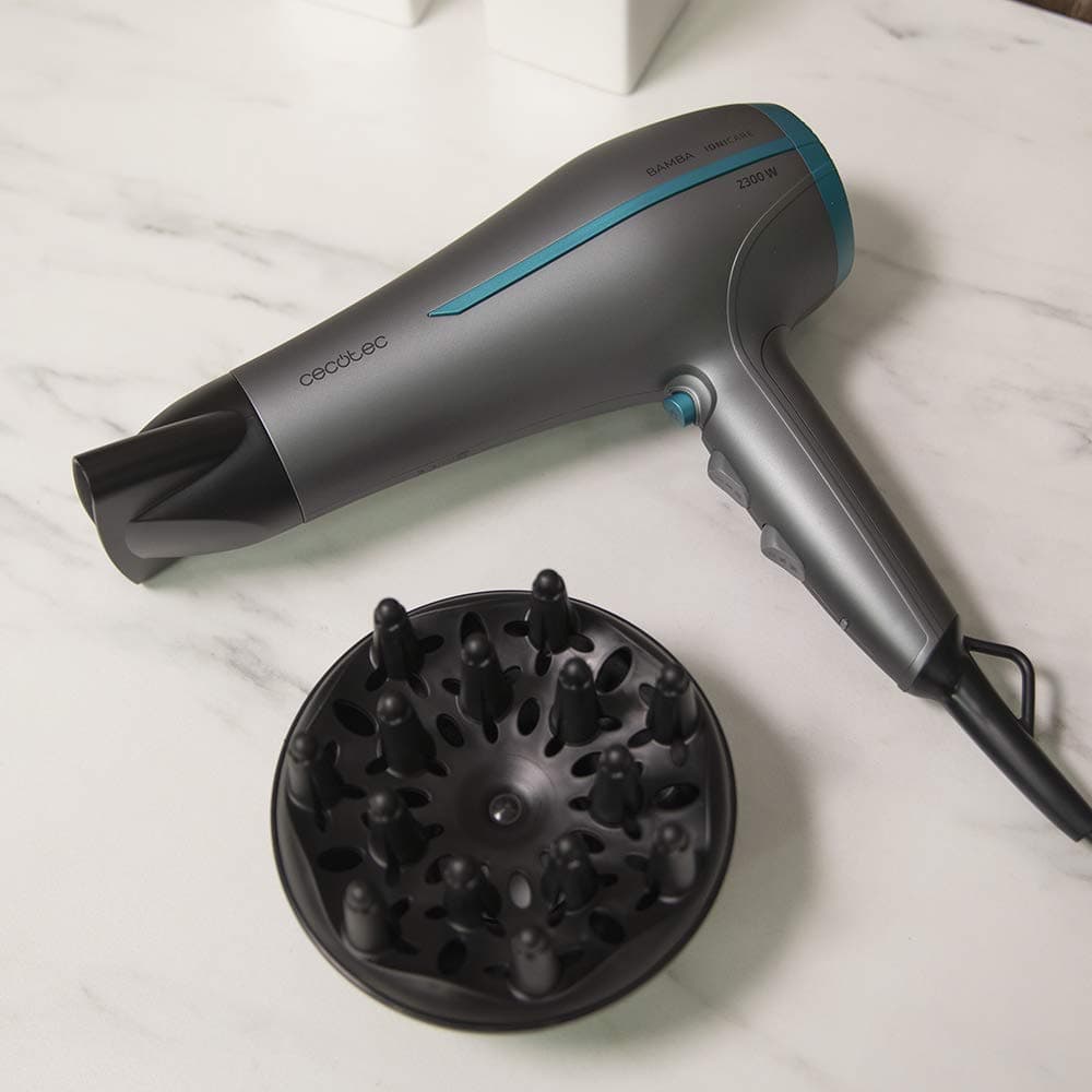 Cecotec Secador de Pelo Iónico Bamba IoniCare 5200 Aura Black. 2300W, Concentrador y Difusor, Cabello Sin Encrespamiento, Motor DC, Ion Real, Gran Caudal de Aire, 2 Velocidades y 3 Temperaturas — view 6