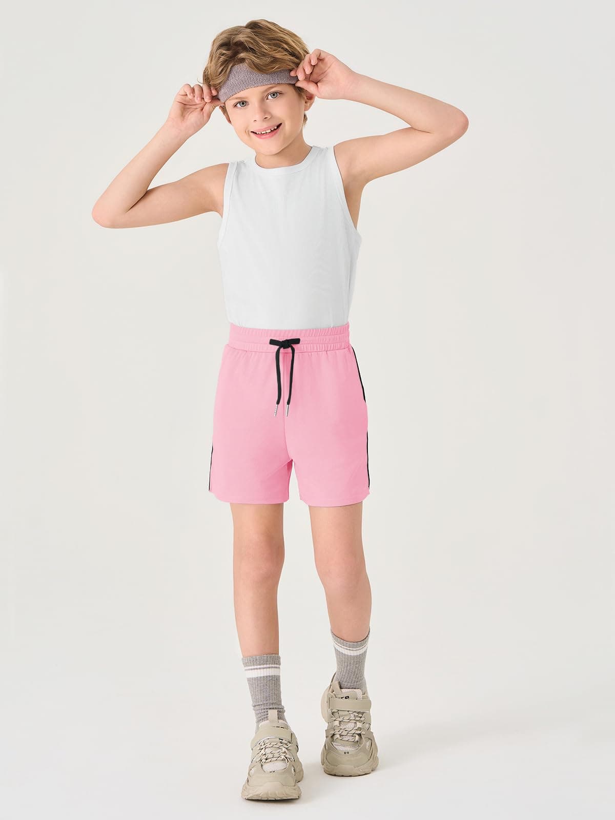 Haloumoning Pantalones cortos de verano para niño, pantalones cortos de deporte para niños, monocolor, secado rápido, ligeros, abertura lateral, pantalones de baloncesto con cintura elástica — view 4