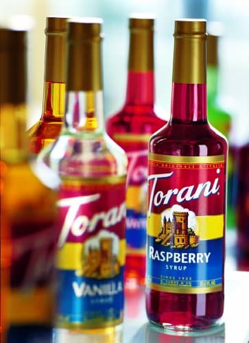 Torani Strawberry Flavour Syrup 750 Milliliter — view 3