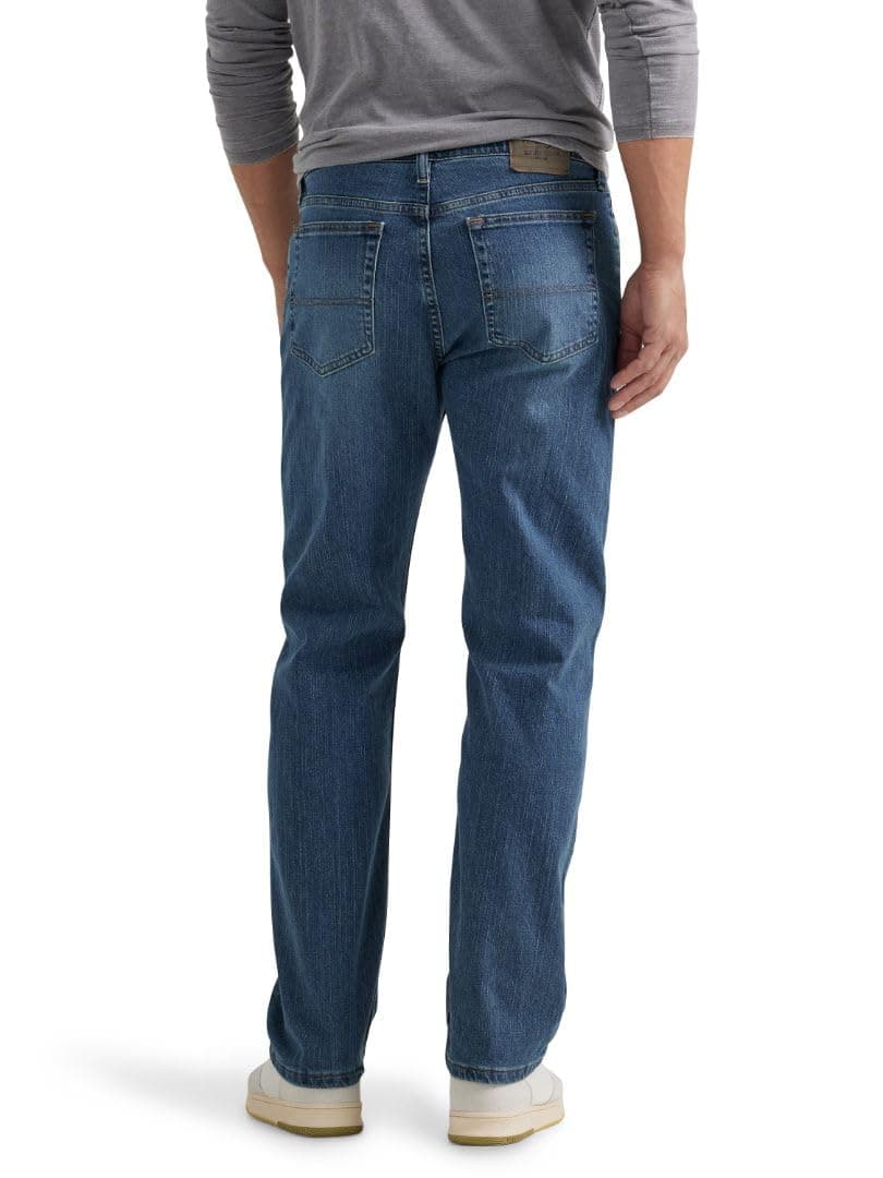Wrangler Authentics Herren Big & Tall Classic Comfort-Waist Jeans — view 2