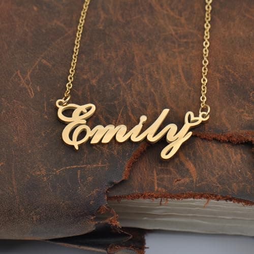 Aoloshow Peyton Name Necklace Heart Charm Pendant 18k Gold Plated Stainless Steel Jewelry for Womens Graduation — view 5