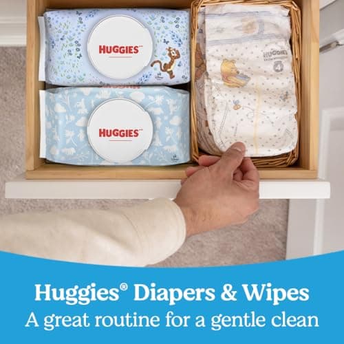 Huggies Natural Care Cucumber, Aloe and Vitamin E Baby Wipes, Hypoallergenic, Scented, 6 Flip-Top Packs (288 Wipes Total), Packaging May Vary — view 7