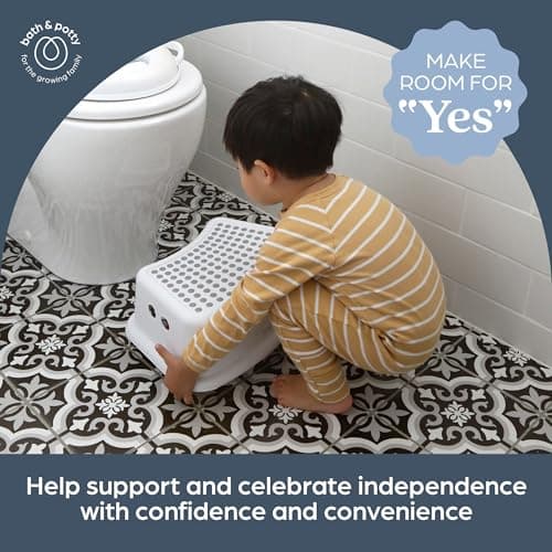 Dreambaby - Toddler Step Stool With Non Slip Base, Kids Step Stool for Bathroom, Potty Training and Kitchen - Grey Dots — view 5