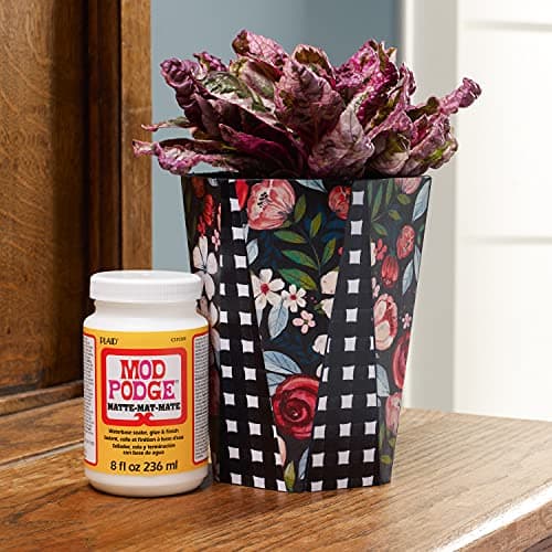 Mod Podge Matte Sealer, Glue & Finish: All-in-One Craft Solution- Quick Dry, Easy Clean, for Wood, Paper, Fabric & More. Non-Toxic - Craft with Confidence, Made in USA, 8 oz., Pack of 1 — view 3
