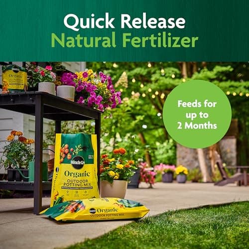 Miracle-Gro Organic Outdoor Potting Mix, 16 qt. — view 2