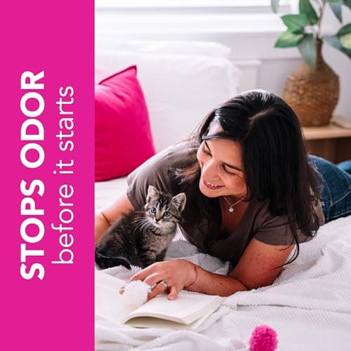 ökocat Super Soft Wood Unscented Clumping Cat Litter, 10.6 Pounds - Natural Ingredients, Stops Odor, Clumps Solid, 99% Dust Free, Great for All Cats, Sensitive Paws, Kittens — view 3