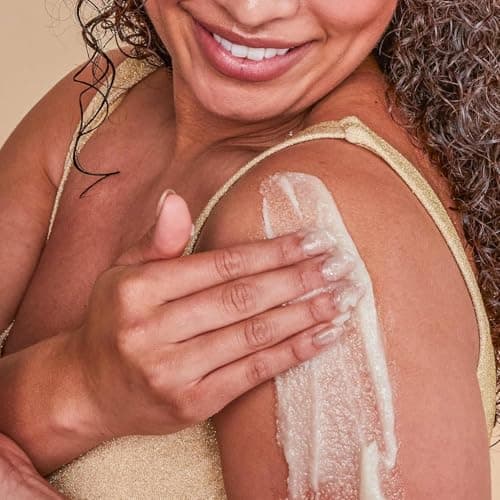 Tree Hut Vanilla Body Scrub, Exfoliating & Hydrating Sugar Scrub with Shea Butter & Essential Oils, Smooth Skin, Body Exfoliator For All Skin Types, Self Care Gifts for Women, Vegan, 18 Oz — view 7