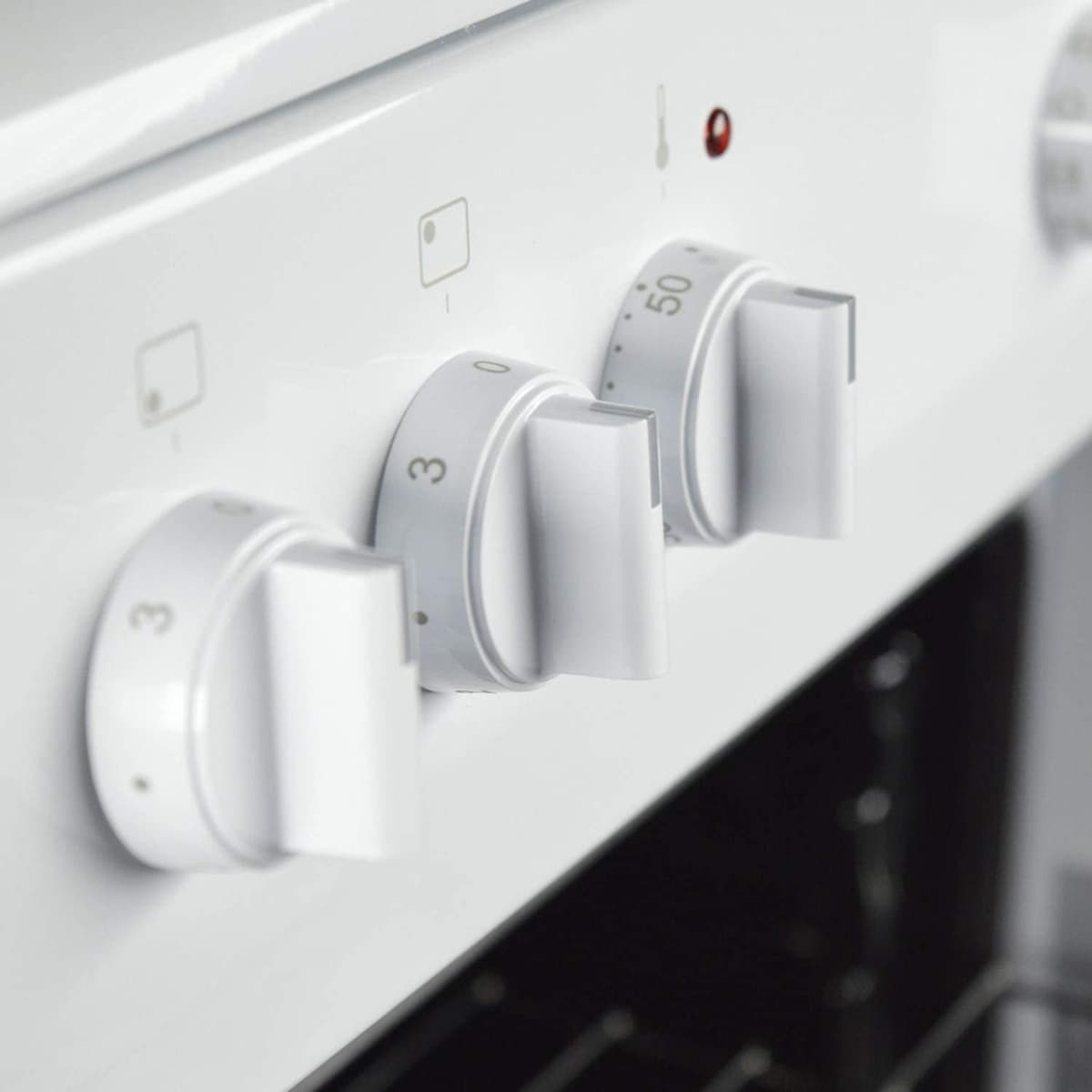 Amica AFC1530WH Freestanding Electric Cooker with Ceramic Hob, Conventional Oven, 50cm wide, White — view 5
