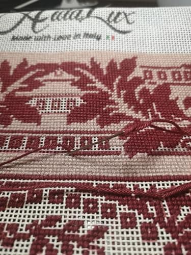 Mono Deluxe Needlepoint Blank Canvas 13 Mesh Cotton White 19" x 17" — view 3