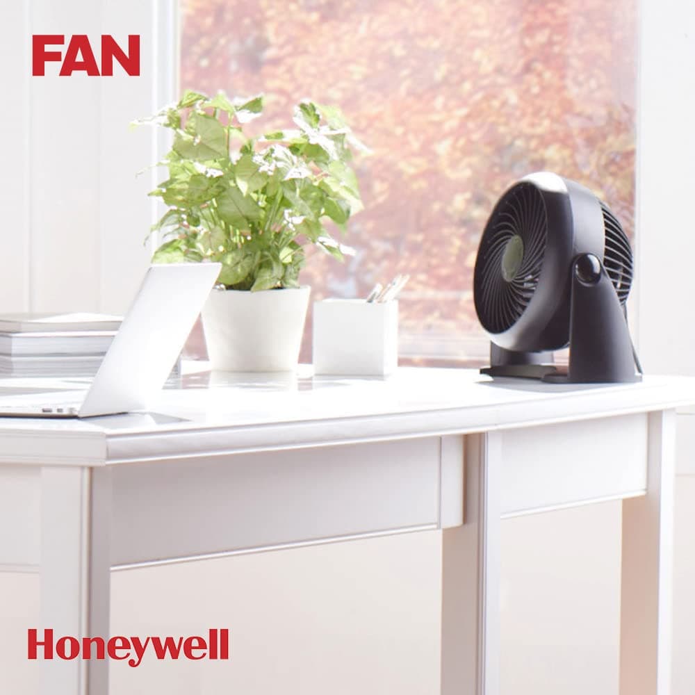 Honeywell TurboForce Power Fan (Quiet Operation Cooling, 90° Variable Tilt, 3 Speed Settings, Wall Mount Feature, Table Fan) HT900E — view 3