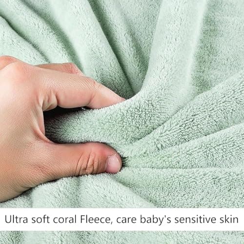 ROXANEPIG 2 Pack Hooded Baby Towels - Premium Ultra Soft Organic Baby Bath Towel – Absorbent and Hypoallergenic Towels for Baby Boy Girl, Toddler, Newborn Essentials (Green,Brown) — view 4
