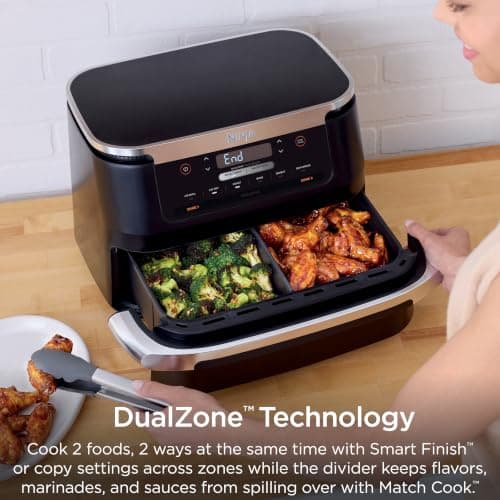 Ninja Foodi 6-in-1 DualZone FlexBasket Air Fryer w/7-QT MegaZone & Basket Divider, Full Meals, Smart Finish Cook 2 Foods 2 Ways, Large Capacity, Air Fry, Bake & More, DZ071C,Black (Canadian Version) — view 2