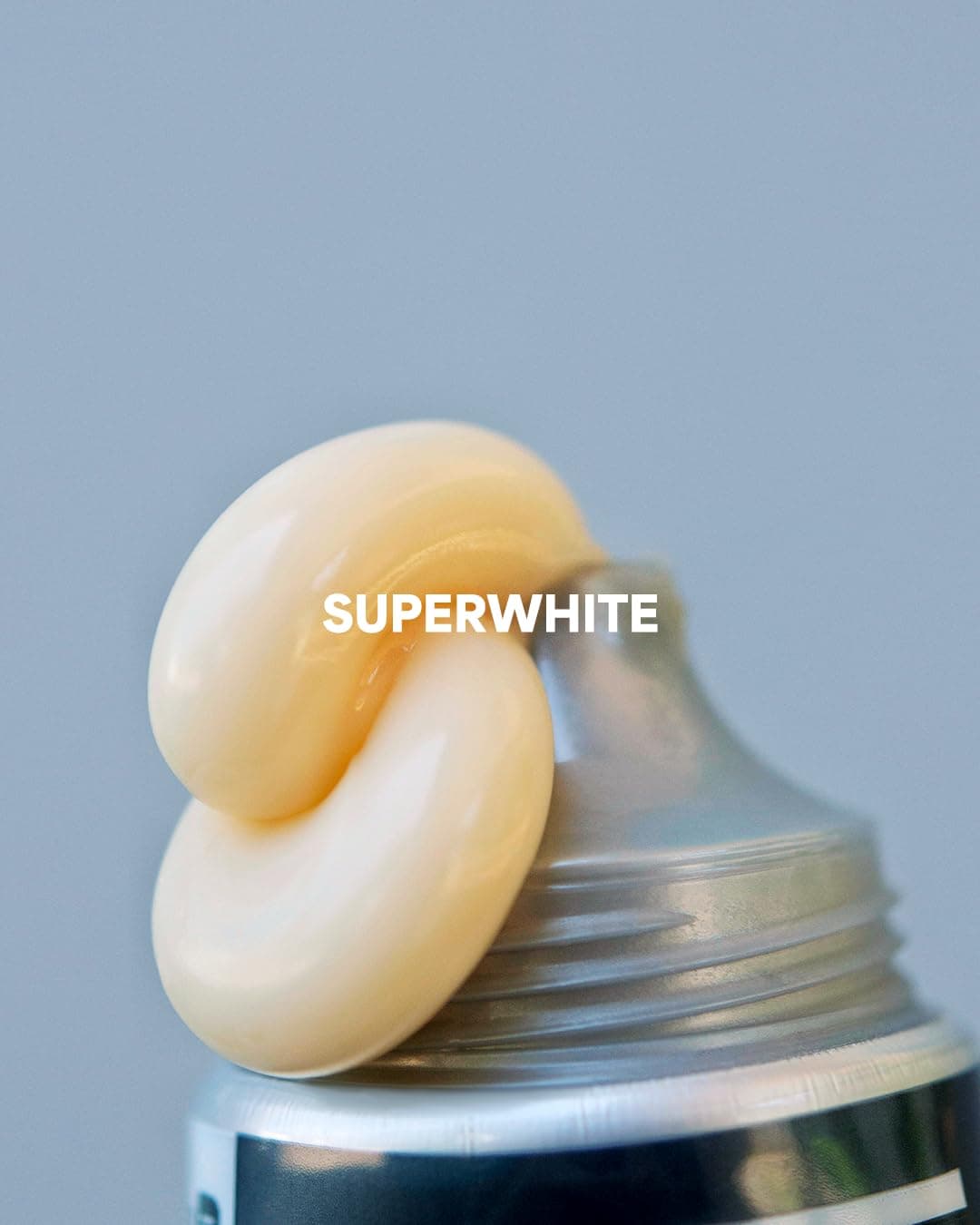 Pasta de dientes blanqueadora 97 % natural Biomed Superwhite, Fortalecedora de esmalte, Sabor a coco, apto para veganos, sin SLES 100 g — view 5