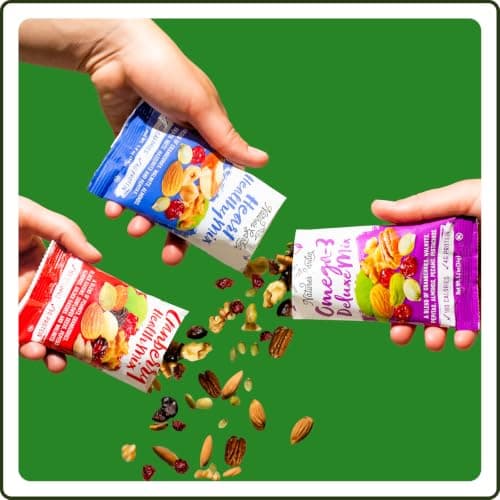Nature's Garden Healthy Trail Mix Snack Packs – Mixed Nuts, Heart Healthy Nuts, Omega-3 Rich, Cranberries, Pumpkin Seeds, Perfect For The Entire Family – 816g Bag (24 Individual Servings) — view 6