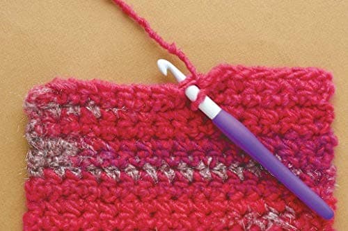 Clover 1045/G Purple Amour Crochet Hook, Size G, 4.0mm — view 5