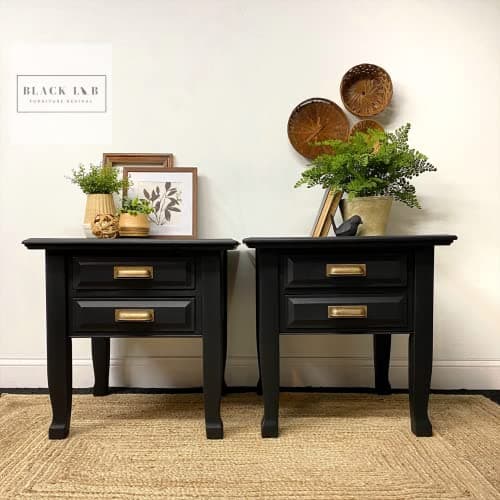 Dixie Belle Paint Company Chalk Finish Furniture Paint - Caviar (16oz) - Matte Black Chic Chalk Mineral DIY Furniture Paint — view 3