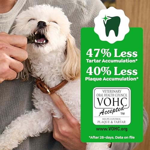 Greenies Veterinarian-Recommended Adult Natural Dental Dog Treats Petite Size, Dog Dental Chews, Original Flavor, 3 oz. Pack, 5 Count — view 5