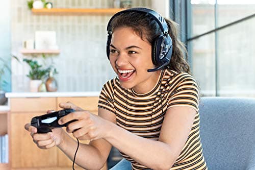 Turtle Beach Recon 70 Wired Multiplatform Gaming Headset for Xbox, PC, PS5 — view 3