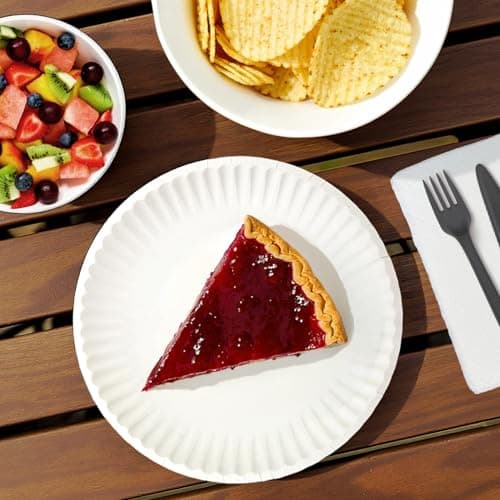 Amazon Basics 9" Uncoated White Paper Plates, Microwave Safe, 100 Count — view 3