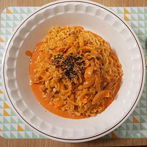 Samyang Buldak Cream Carbonara Hot Chicken Flavor Ramen Pack of 5 700g (140g x5) — view 5
