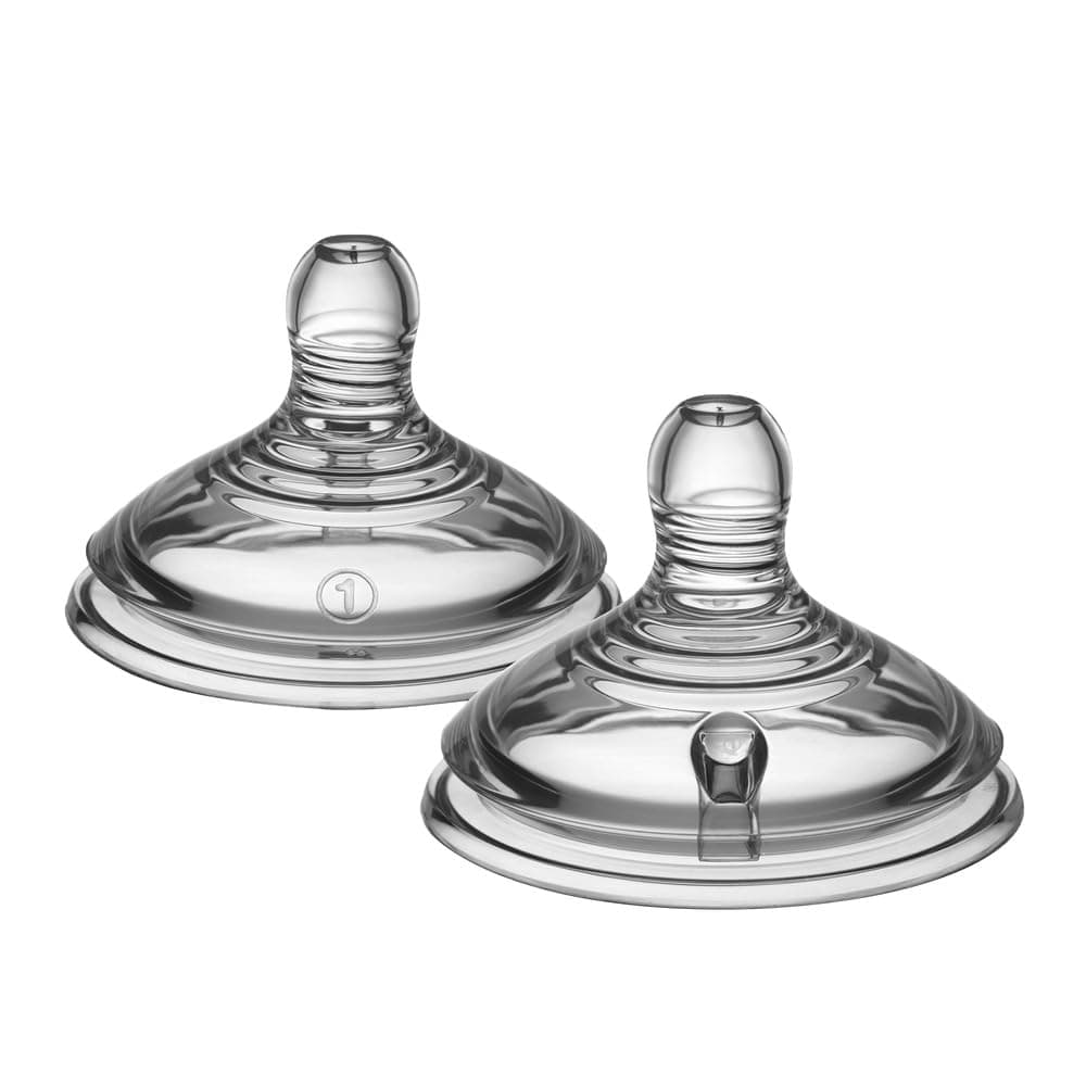 Tommee Tippee Natural Start Baby Bottle Teats, Fast Flow for 6m+, Pack of 2 Breast-Like Teats for a Natural Latch, with Anti-Colic Valve and BPA Free Soft Silicone — view 10