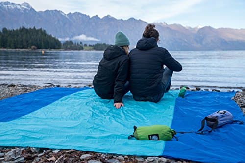 Wekapo Beach Blanket Sandproof, Beach Mat, Big & Compact Sand Free Mat Quick Drying, Lightweight & Durable with 6 Stakes & 4 Corner Pockets, Standard (1~3 person) — view 8