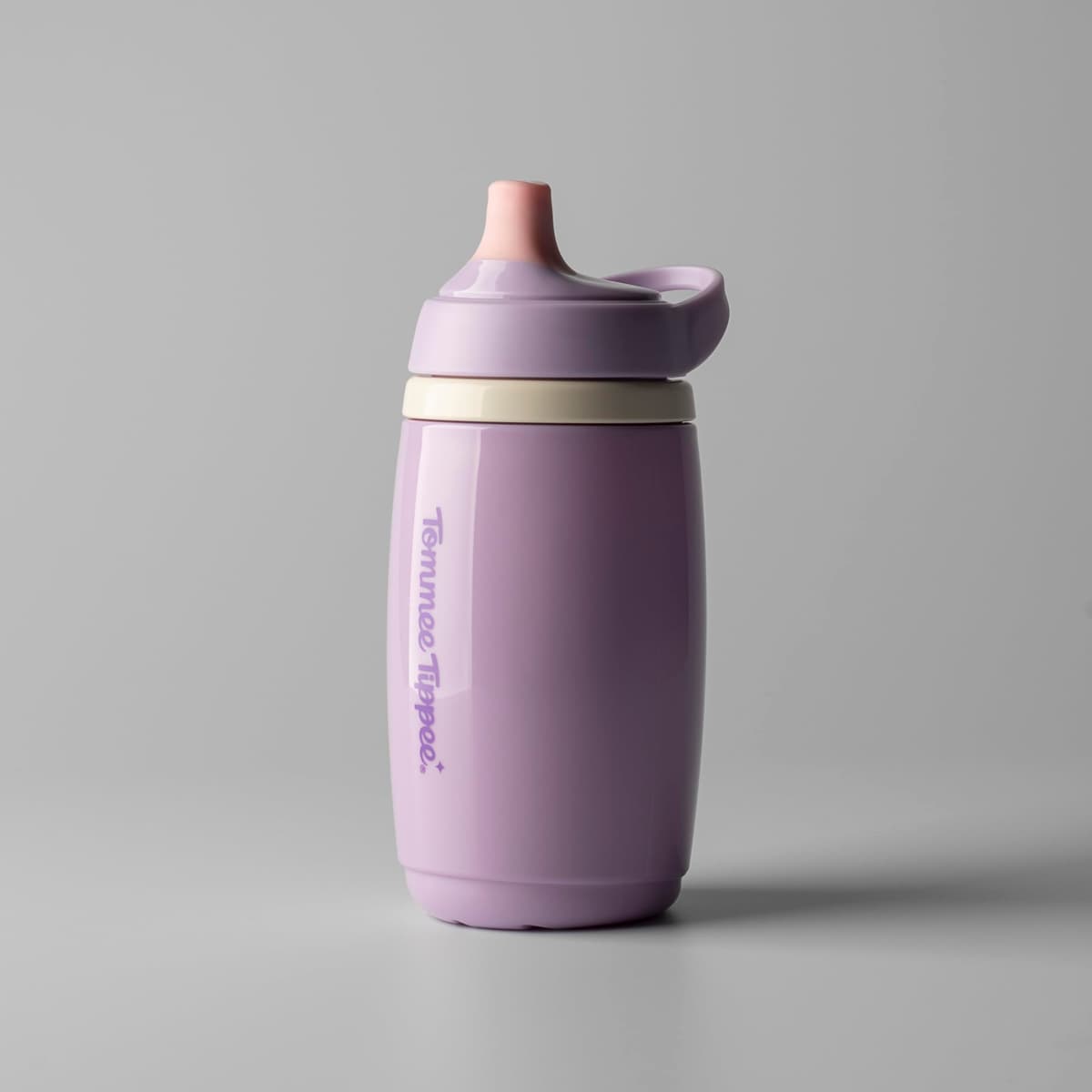 Tommee Tippee Insulated Active Spout Cup, 266ml, Non-Spill Water Bottle for Toddlers 12 Months+, Insulated to Help Keep Their Drinks Cool, Pink and Purple, 2 Pack — view 2