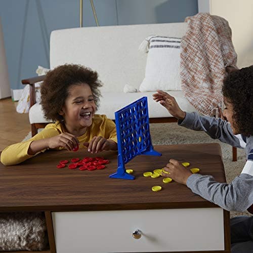 Hasbro Gaming Connect 4 Classic Grid, 4 in a Row Game, Strategy Board Games for Kids, 2 Players for Family and Kids, Easter Gifts for Boys and Girls, Ages 6+ — view 5