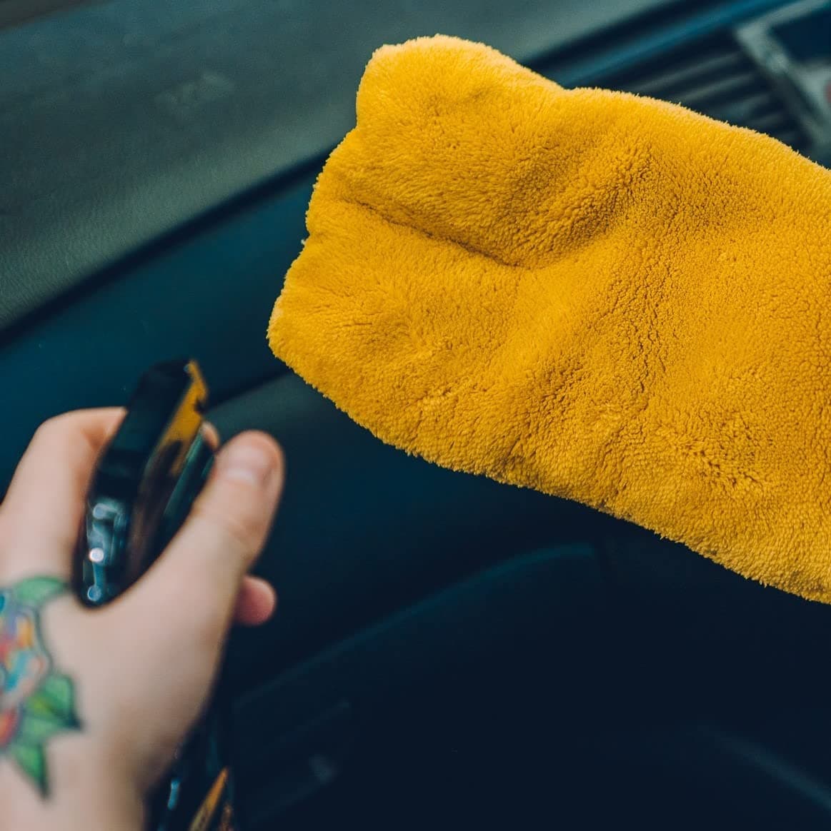 Meguiar's Quik Interior Detailer Cleaner 473ml for a Matt Finish. Cleans all Interior Car Surfaces - G13616EU — view 18
