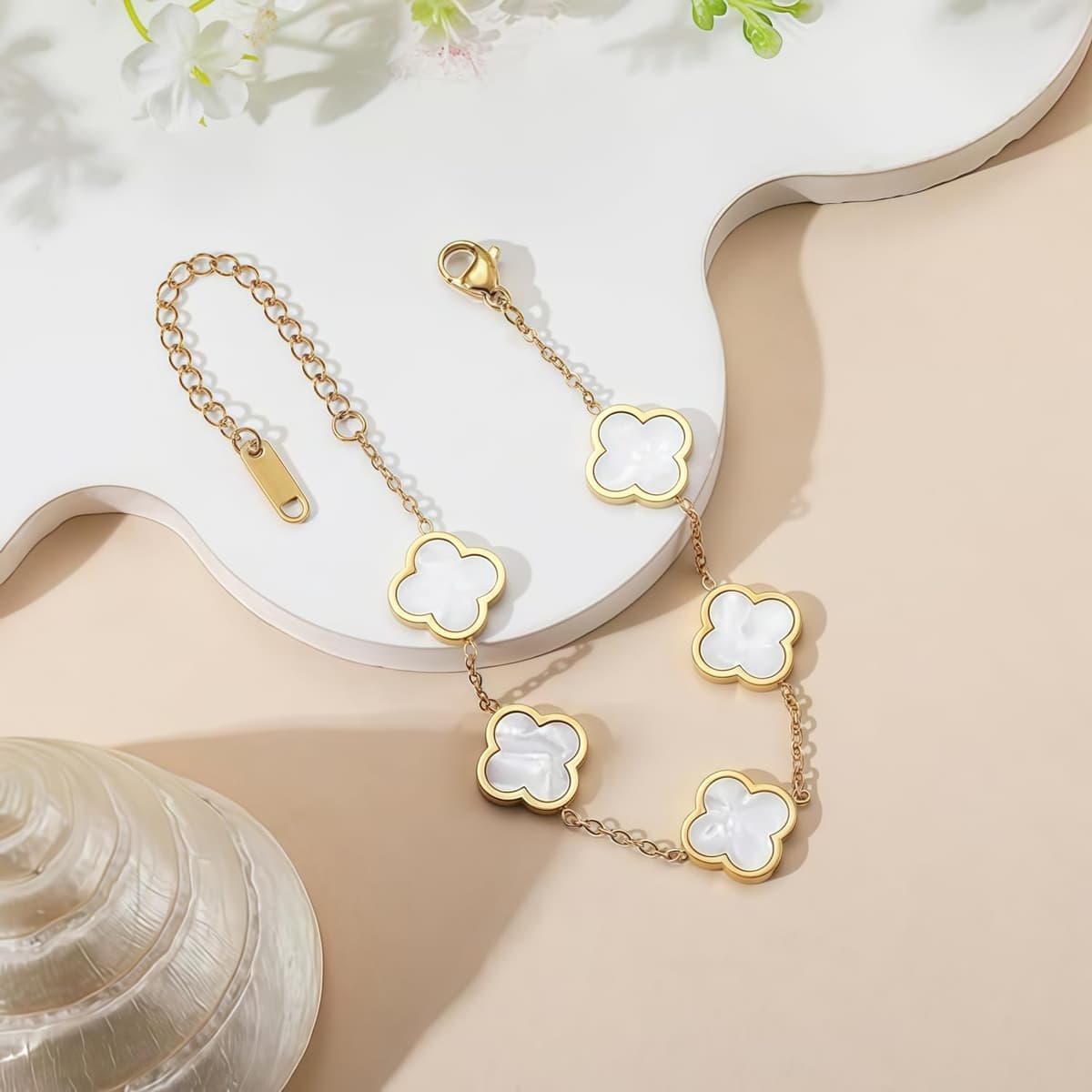 Regalos Originales para Mujer Pulsera Trébol 4 Hojas Acero Inoxidable Regalos Mujer Cumpleaños Dia de la Madre San Valentin Navidad regalo Amiga Madre Hermanas Novia — view 2