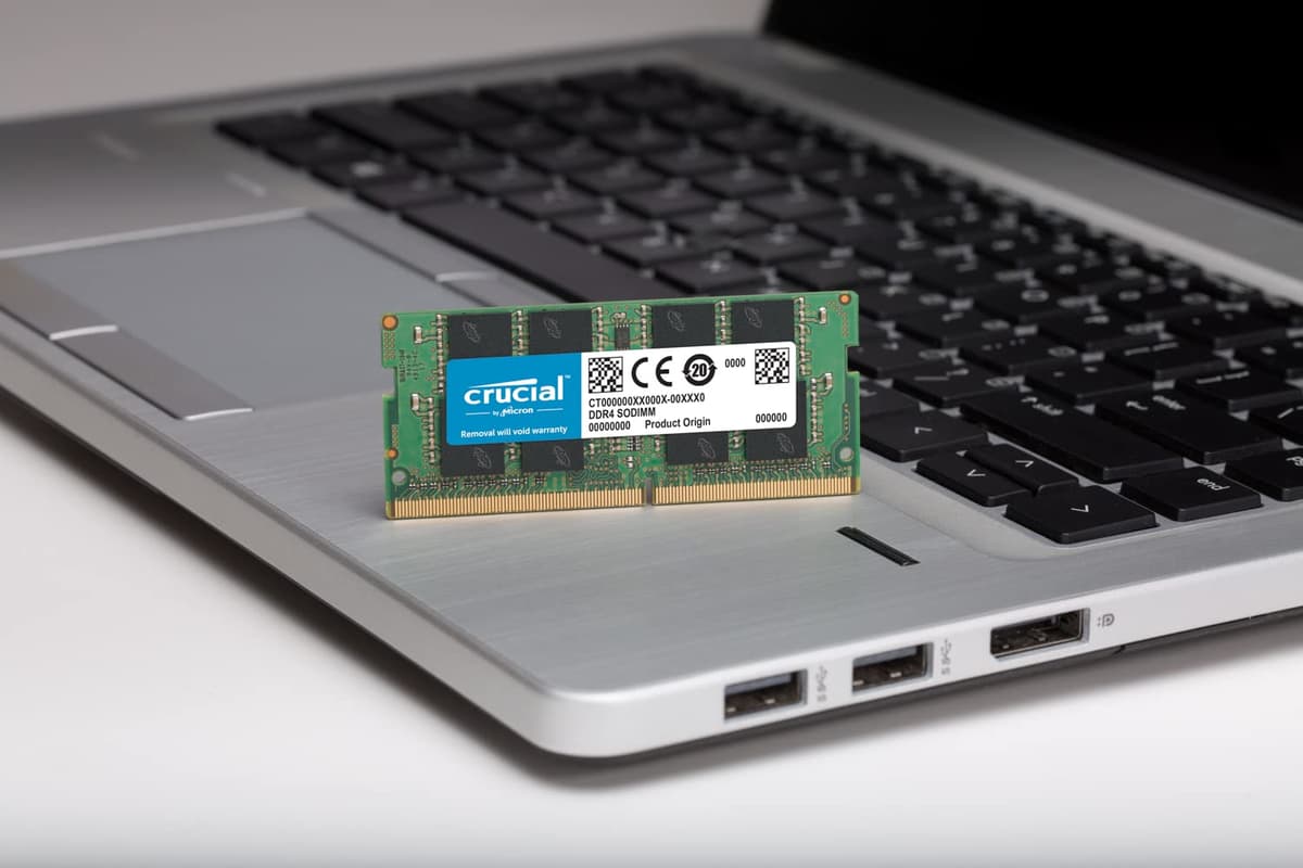 Crucial DDR4 RAM 16GB 3200MHz SODIMM CL22, Laptop Computer Memory, Mini PC (or 2933MHz, 2666MHz) - CT16G4SFRA32A — view 3