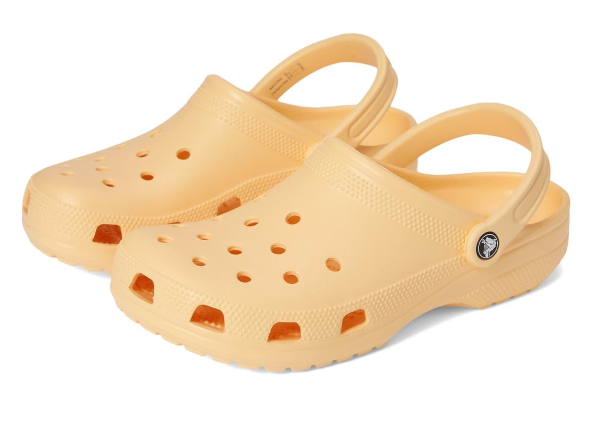 Crocs Unisex-Adult Classic Clog, Clogs for Women and Men — view 17
