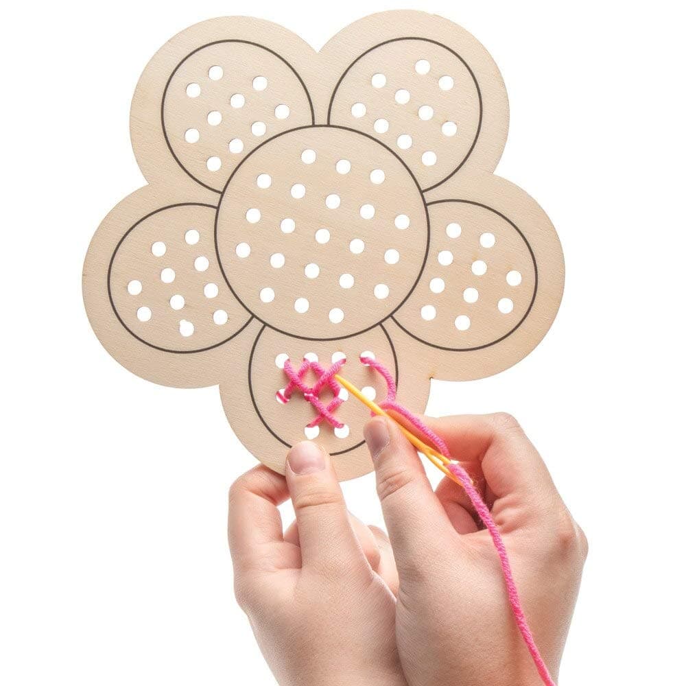 Baker Ross Flower Wooden Threading Kits - Pack of 4, Sewing Arts and Crafts, Craft For Kids (AT378) — view 3