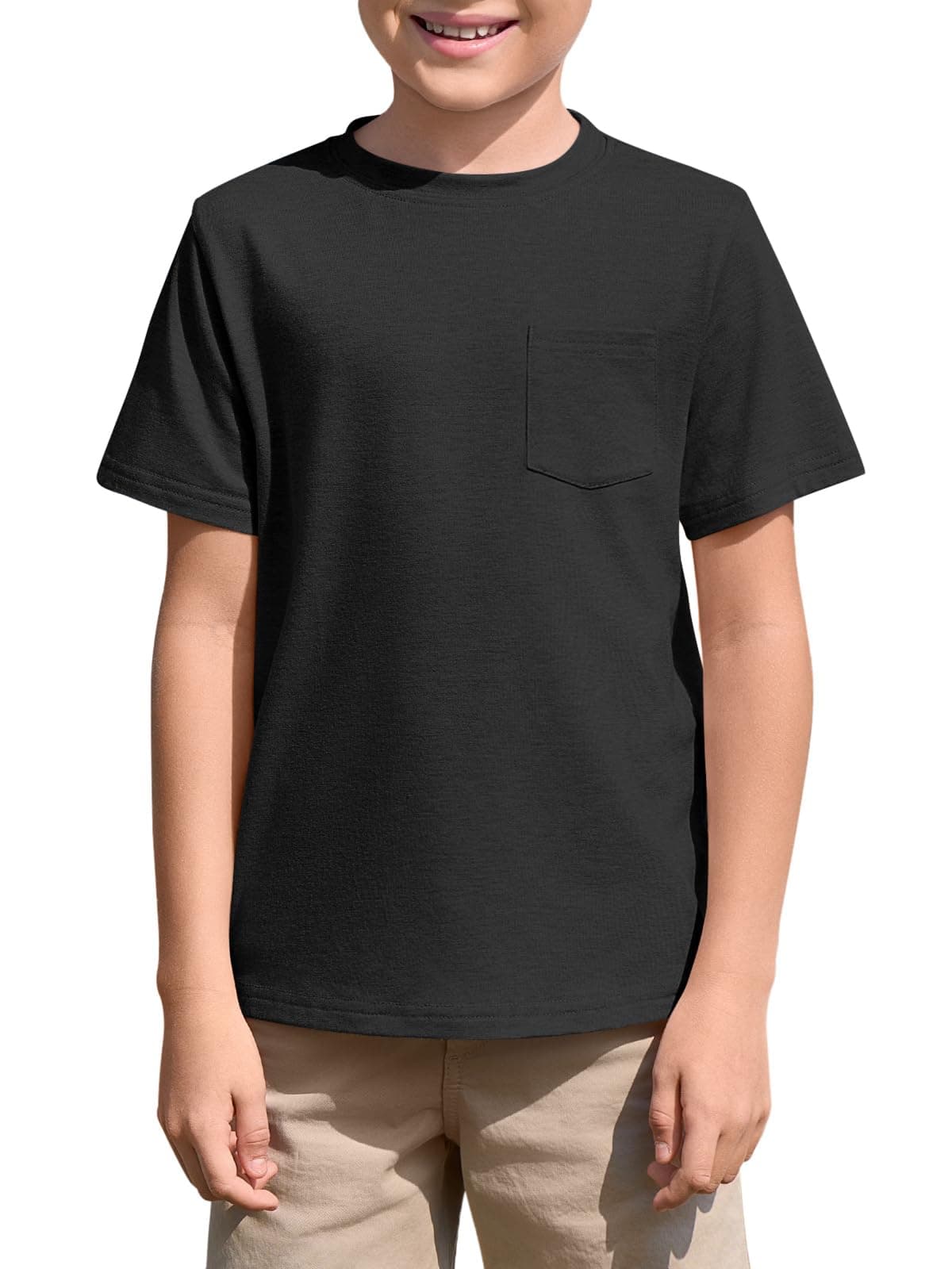Haloumoning Camiseta de manga corta con cuello redondo para niños, para verano, lisa, ligera, ajuste regular, camisetas deportivas, informales, básicas, con bolsillo en el pecho, 5-14 años