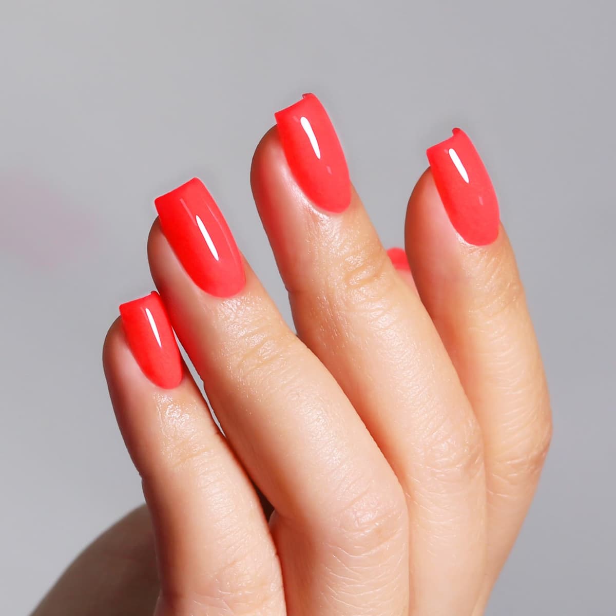 Ozzeal Neon Gel Polish, 15ML Neon Strawberry Red Gel Nail Polish Spring Summer Soak off LED UV Art Starter Manicure Salon DIY Design — view 3