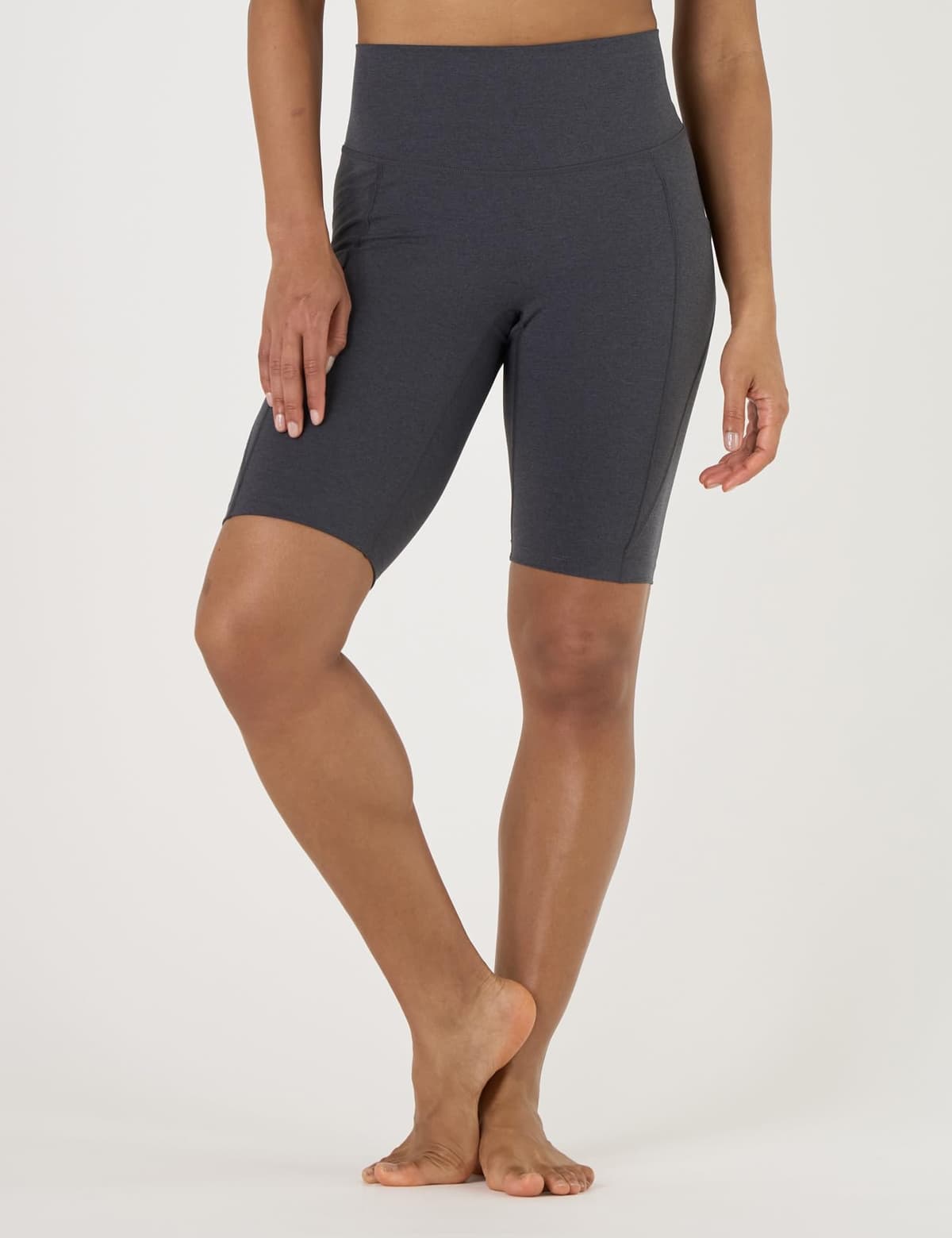 LAPASA Pantalón Corto Deportivo Mujer Leggings con Bolsillos Laterales Mallas Short Yoga Ejercicio Fitness Pilate Deporte Running Ciclismo Elastico L52A1/L52B1 — view 2
