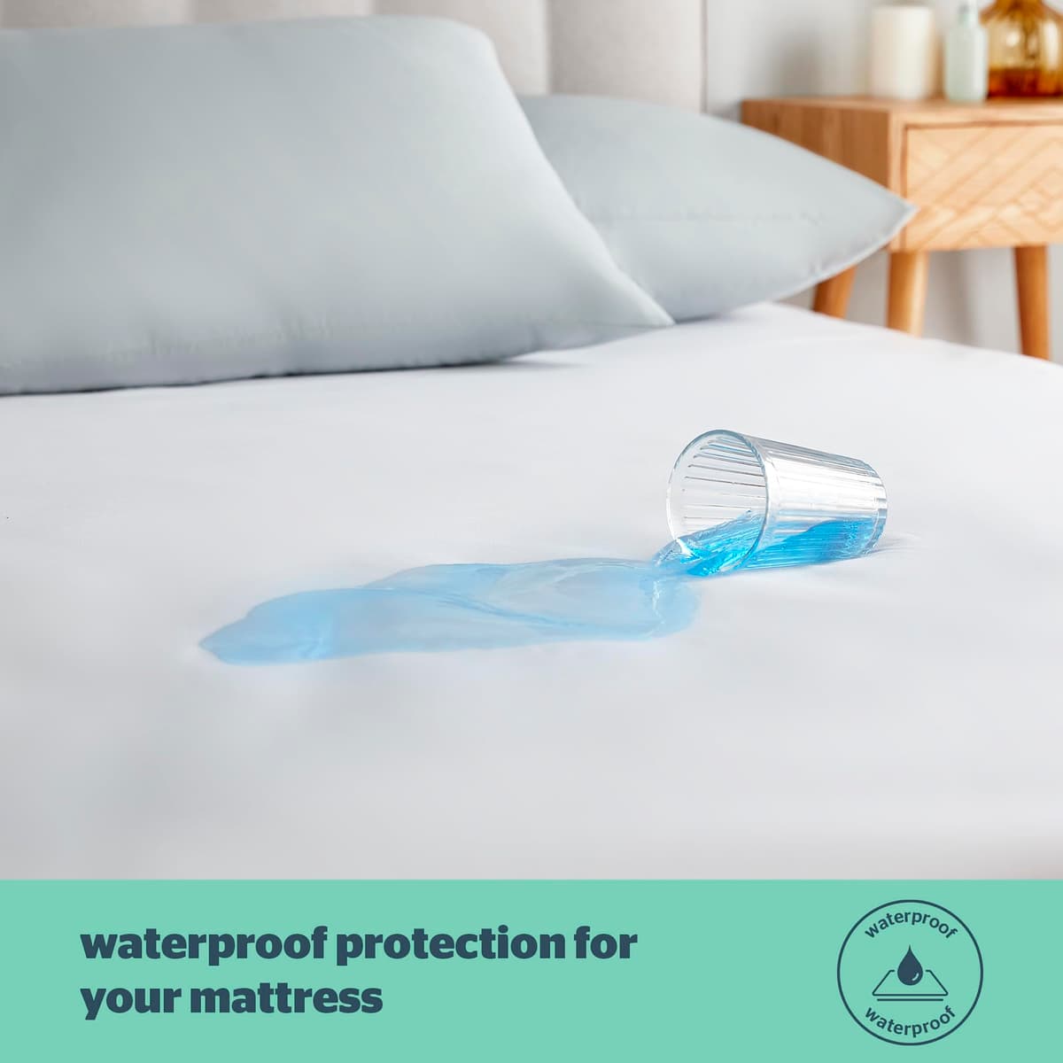 Silentnight Waterproof Mattress Protector Single - Quiet Rustle Free Waterproof Resistant Sheet Moisture Proof Mattress Pad Cover - Machine Washable and Hypoallergenic - Single — view 2