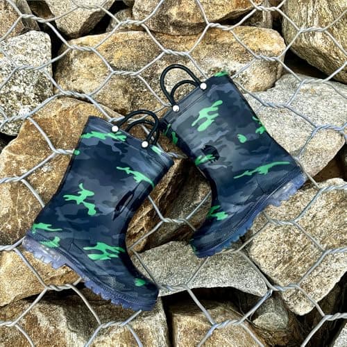 OUTEE Toddler Boys Rain Boots Little Kids Baby Light Up Waterproof Rubber Shoes Printed Mud Lightweight Adorable with Easy-On Handles Non Slip Sole Black Green Camo Size 8