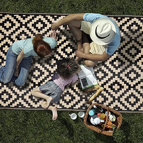 SAND MINE Waterproof Outdoor Rug 5x8 ft, Plastic Reversible Rug, Modern Area Rug, Large Floor Mat for Outdoors, RV, Patio, Backyard, Deck, Picnic, Beach, Camping, Black & Beige — view 5