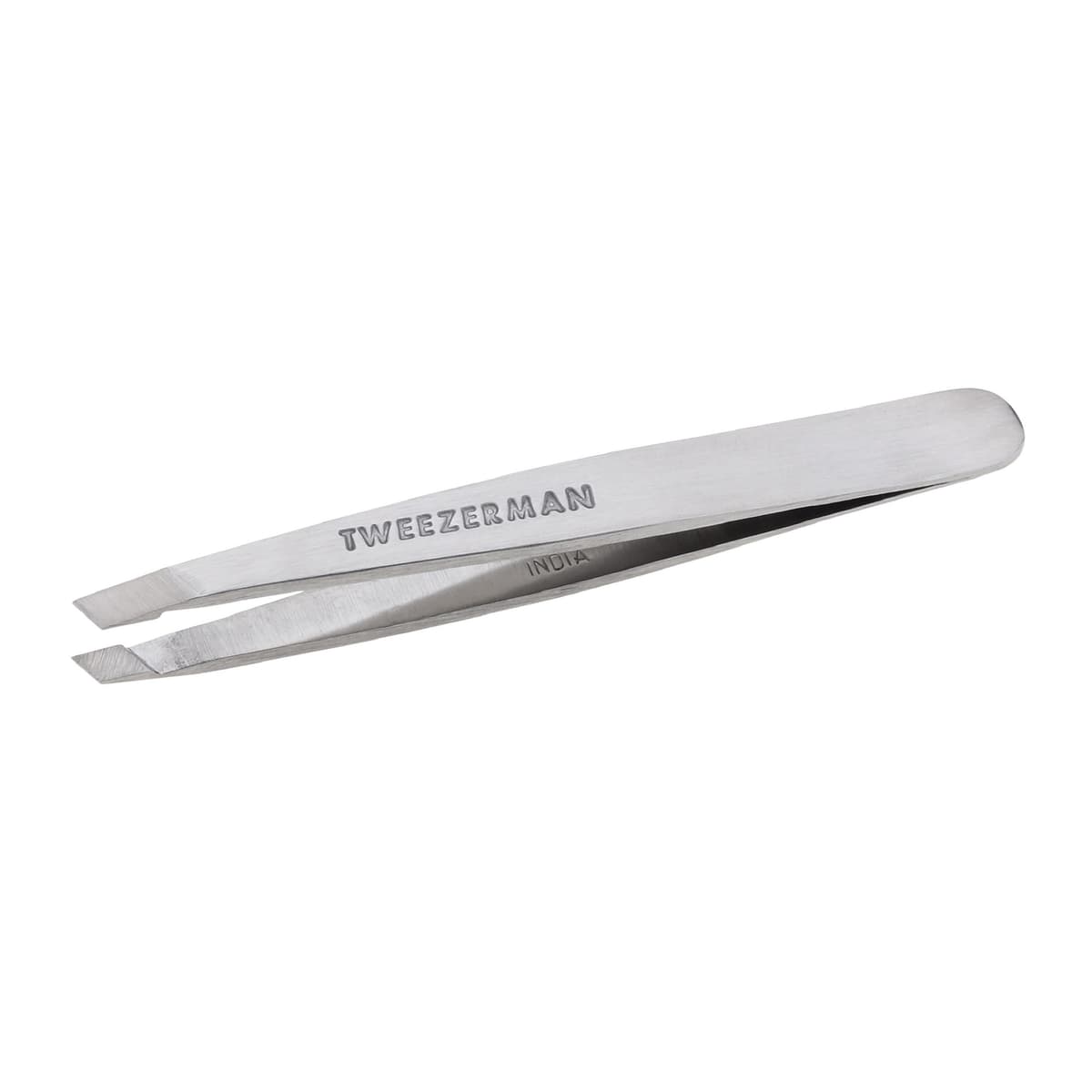 TWEEZERMAN Mini pinza (puntas de precisión inclinadas afiladas a mano, calidad profesional, ergonómica, para cejas, acero inoxidable)