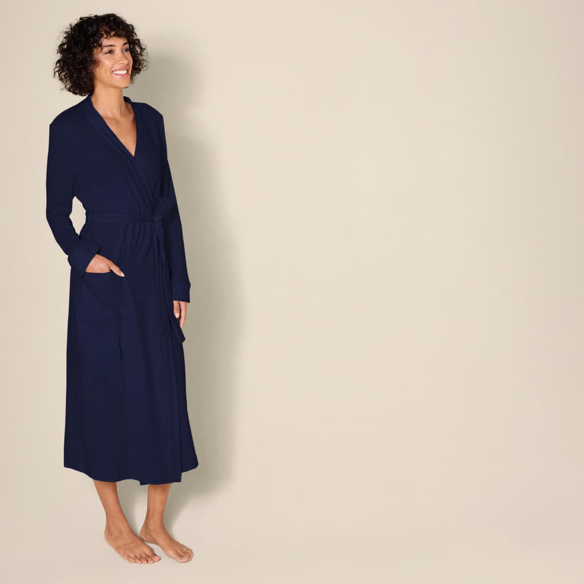 Amazon Essentials Women's Lightweight Waffle Full-Length Robe (Available in Plus Size) — view 2