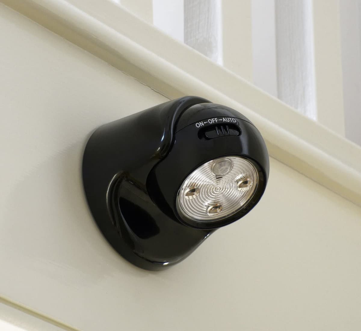 Auraglow Battery Operated Motion Sensor Light – Indoor & Outdoor PIR Security LED Wall Light – Wireless for Shed, Garage, Porch & Loft (IP44) – Black — view 2