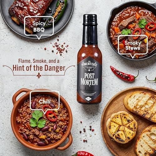 La Pimenterie Smoked Chipotle Hot Sauce (Post Mortem) – Made in Canada — view 3