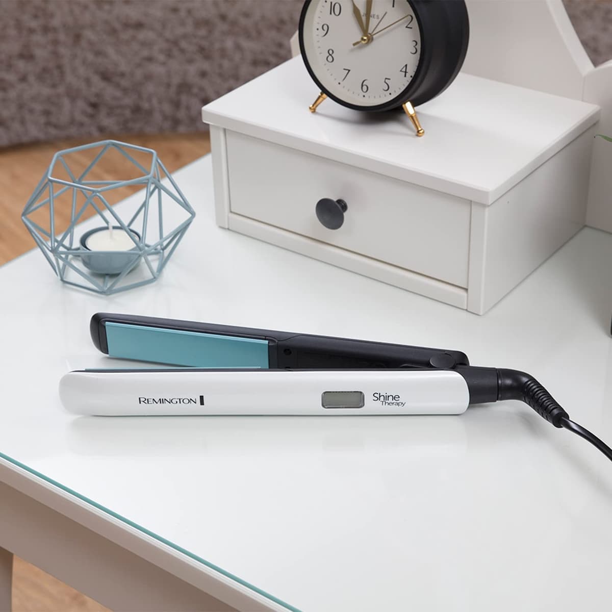 Remington Shine Therapy Hair Straightener with Advanced Ceramic coating infused with Moroccan Argan Oil for sleek & smooth glide, Floating plates, Digital display, 9 settings 150°C–230°C, S8500 — view 2