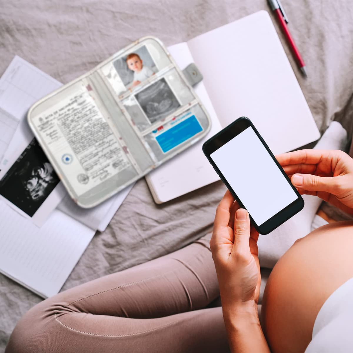 TENDS Portadocumentos bebé- Porta documentos bebe como organizador de tarjetas o cartillas médicas y cosas para bebes - Carpeta de bebe ideal como regalos originales para bebes recien nacidos — view 2