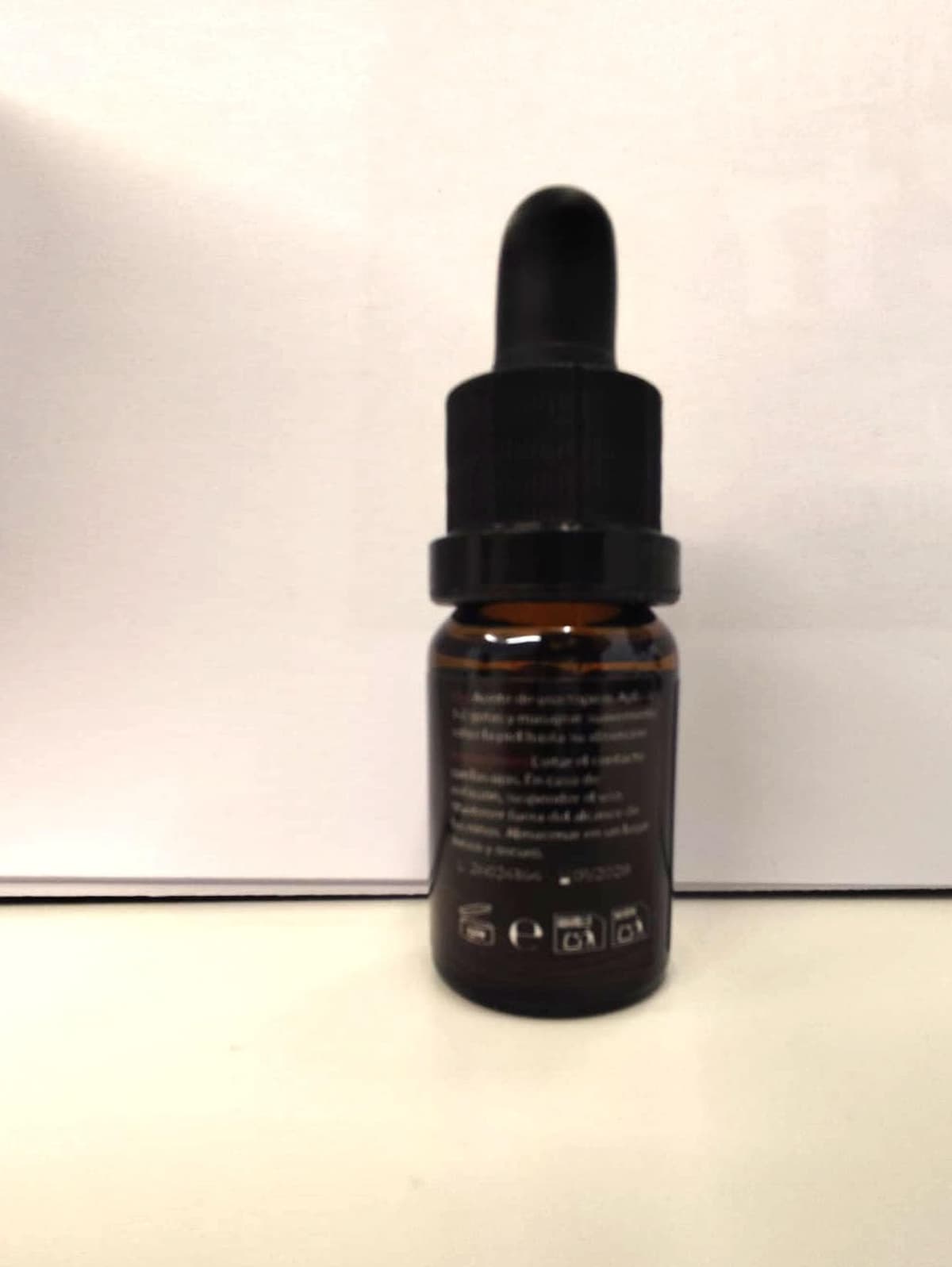 Aceite de semillas de cáñamo premium 40% | Prensado en frío y vegano | Aceite natural puro sin aditivos | Calidad ultra probada en laboratorio | Yamnaya — view 2