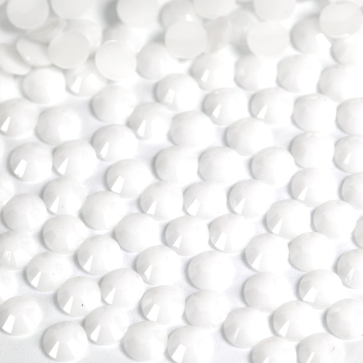 1000pcs 4mm Flat Back Non-Stick Rhinestone Crystal Diamantes Nail Art & Craft Scrapbooking Embellishments 90 Available Colours (4mm, AB Clear #A13) — view 92