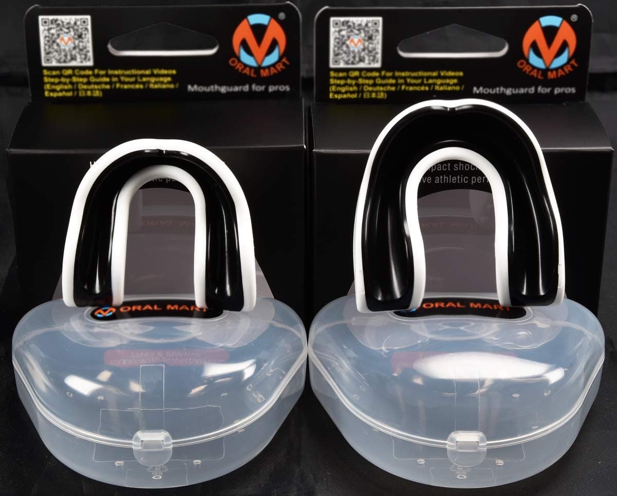 Oral Mart Vampiro colmillo Protector bucal con Estuche ventilado para Karate, Boxeo, Combate, Taekwondo — view 5